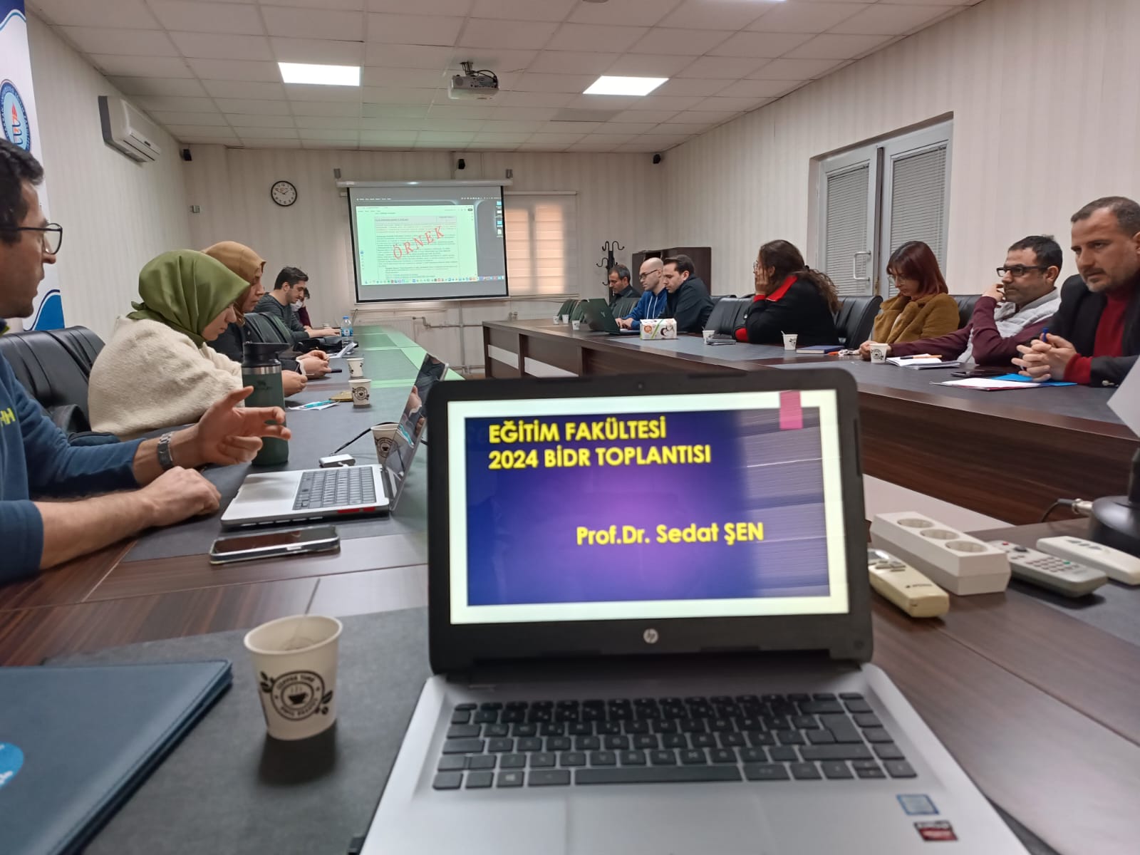 Fakültemizde Birim İçi Değerlendirme Raporu Toplantısı